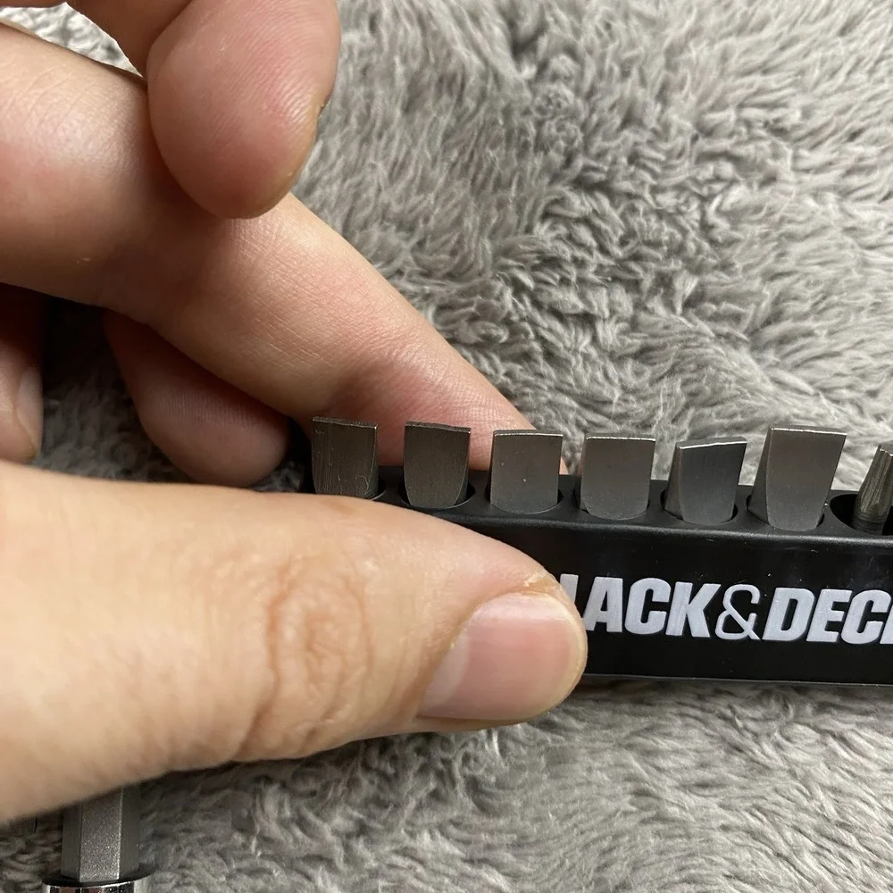 Black & Decker 20 Various Drill Bits ONLY